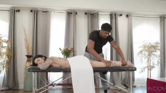 Leigh Raven - Tattooed Babe Leigh Raven Gets Fucked By Her Hung Black Masseur ※ Leigh Raven ※ Kinky Spa