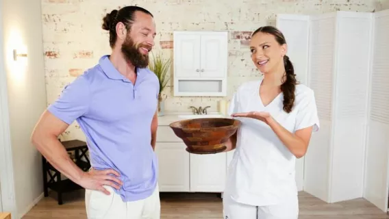 A Nuru Market ※ Izzy Lush, Brad Newman ※ Nuru Massage