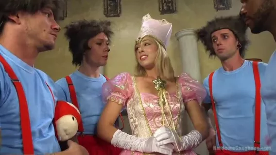 Princess Peach Gets Fucked By Her Kingdom ※ Owen Gray, Zoey Monroe, Gage Sin ※ Hardcore Gangbang